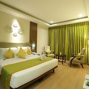 Hotel East End Near Delhi Airport